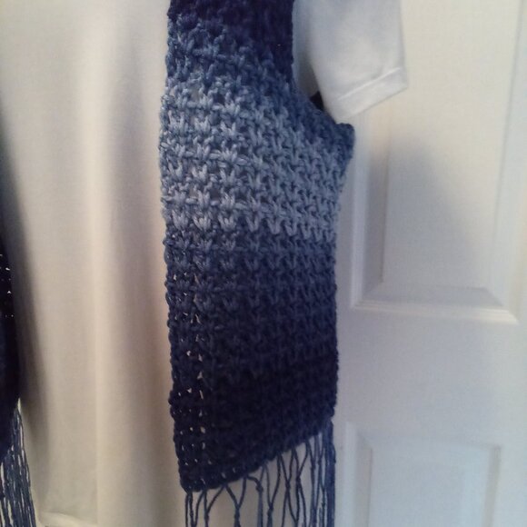 Hand crafted crochet Divine Vest, color blue, size M/L - Picture 5 of 5